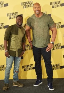 'Central Intelligence' photocall at Villamagna Hotel in Madrid Featuring: Dwayne Johnson, Kevin Hart Where: Madrid, Spain When: 07 Jun 2016 Credit: Sean Thorton/WENN.com **Not available for publication in Spain, France**