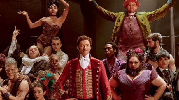 01-the-greatest-showman-hugh-jackman